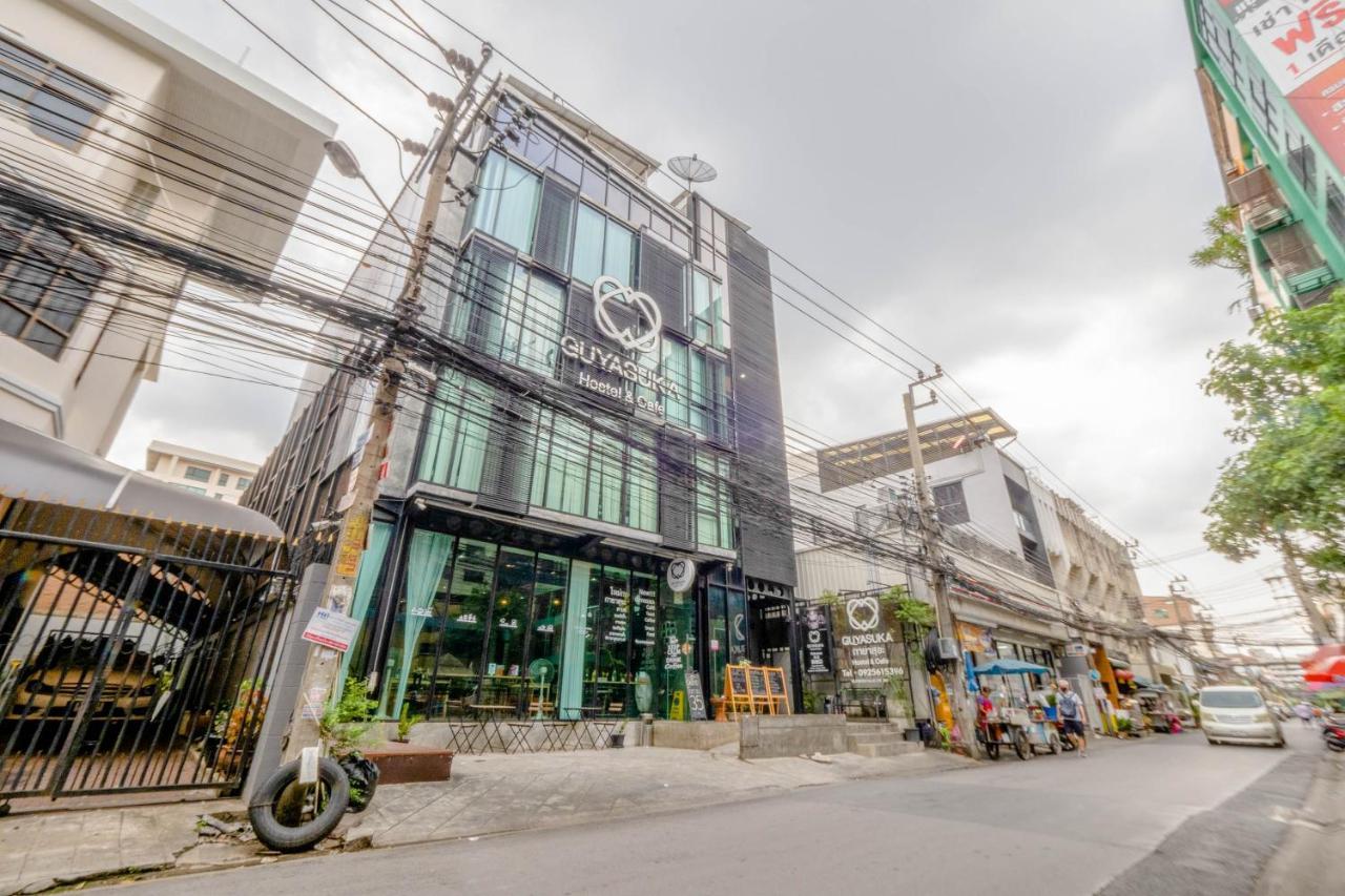 Oyo 1084 Guyasuka Ratchada Hotel Bangkok Exterior photo
